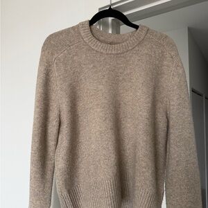 Abercrombie & Fitch Men's Beige Crewneck Sweater